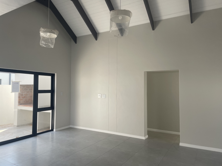 2 Bedroom Property for Sale in Laguna Western Cape